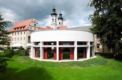 Klinik für Psychiatrie und Psychotherapie inklusive der Klinik für Forensische Psychiatrie und Psychotherapie Zwiefalten